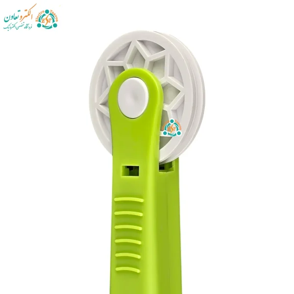 نمای نزدیک از غلتک نصب ریسه