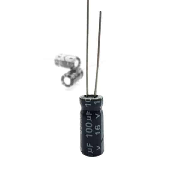 خازن 100uF-16V