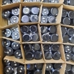 خازن 1000uF / 160V