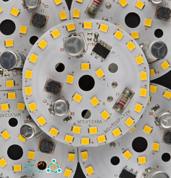 چیپ 12 وات 220 ولت نچرال MS با PCB 1.2 میلی‌متری و طراحی مقاوم